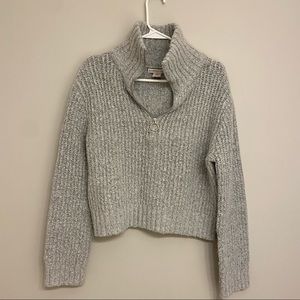 LIKE NEW Collared Half-Zip Sweater
